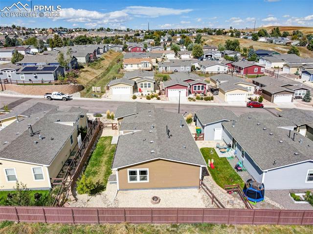 4228 Gray Fox Heights