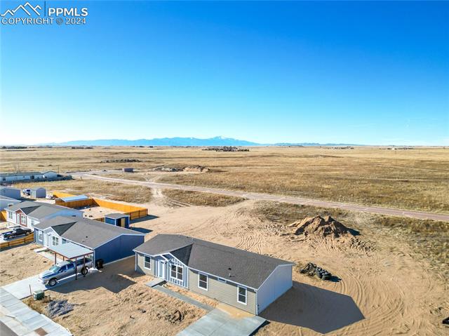 23620 Jayhawk Avenue