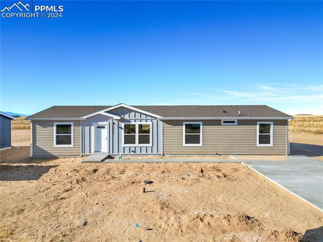 23620 Jayhawk Avenue