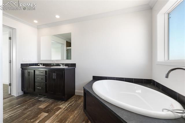 23620 Jayhawk Avenue