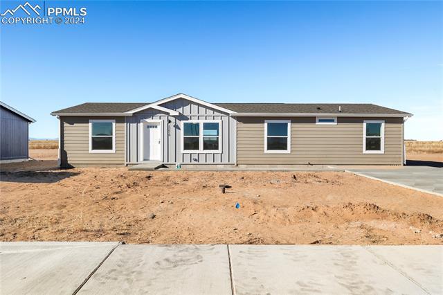 23620 Jayhawk Avenue