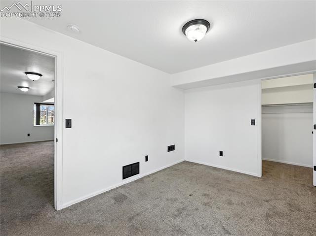 8318 Ivory Loop
