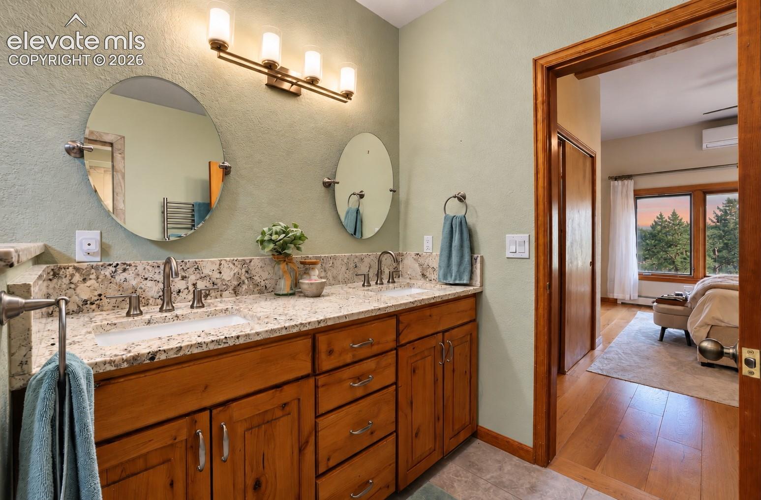580 Sunny Glen Court