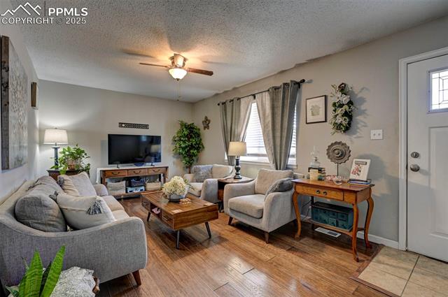 1222 Hartford Street