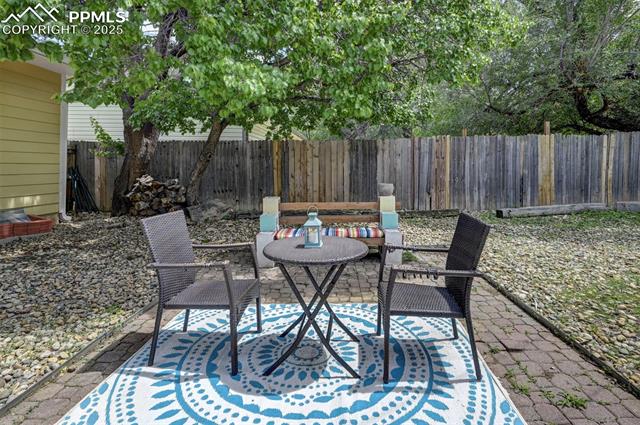 1222 Hartford Street