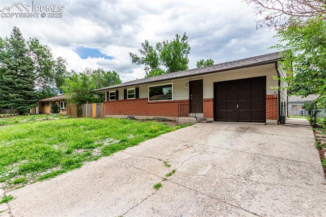 1216 Osgood Road