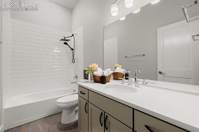 6735 Enclave Vista Loop