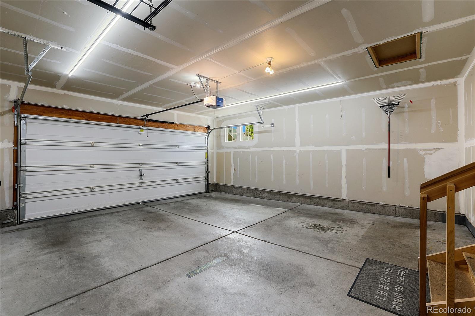 5481 Cross Creek Drive