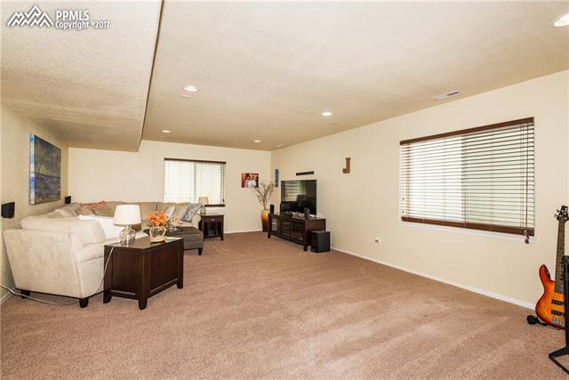 6126 Rocking Chair Lane