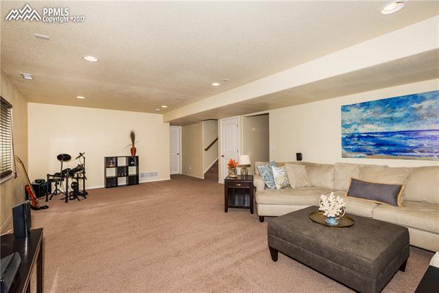 6126 Rocking Chair Lane