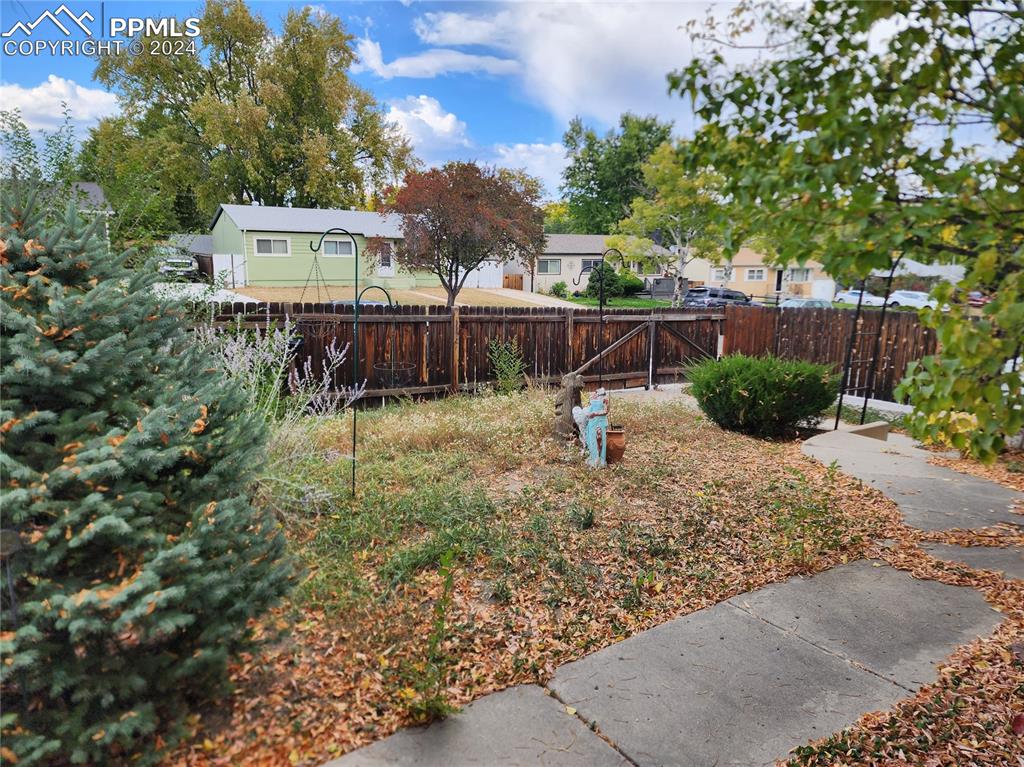 1609 Bates Drive