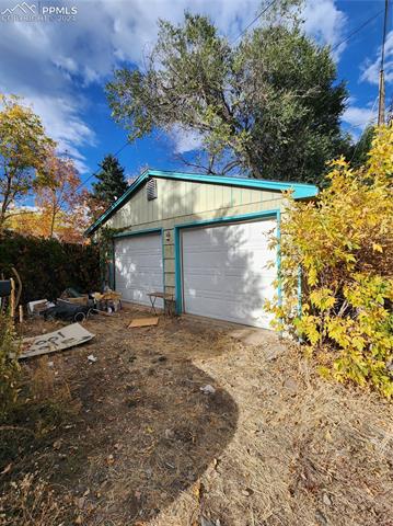 1609 Bates Drive