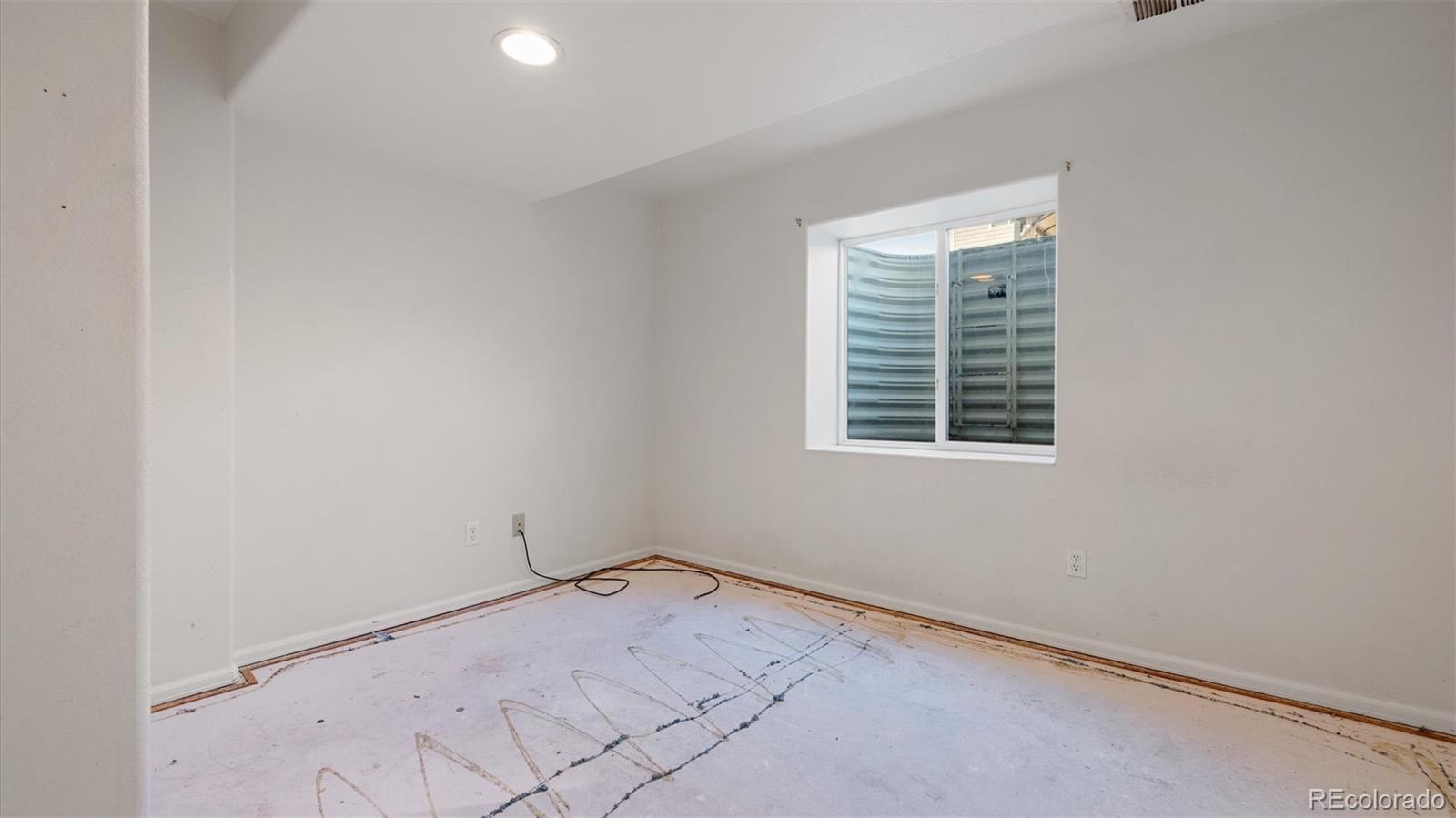 7476 Wind Haven Trail