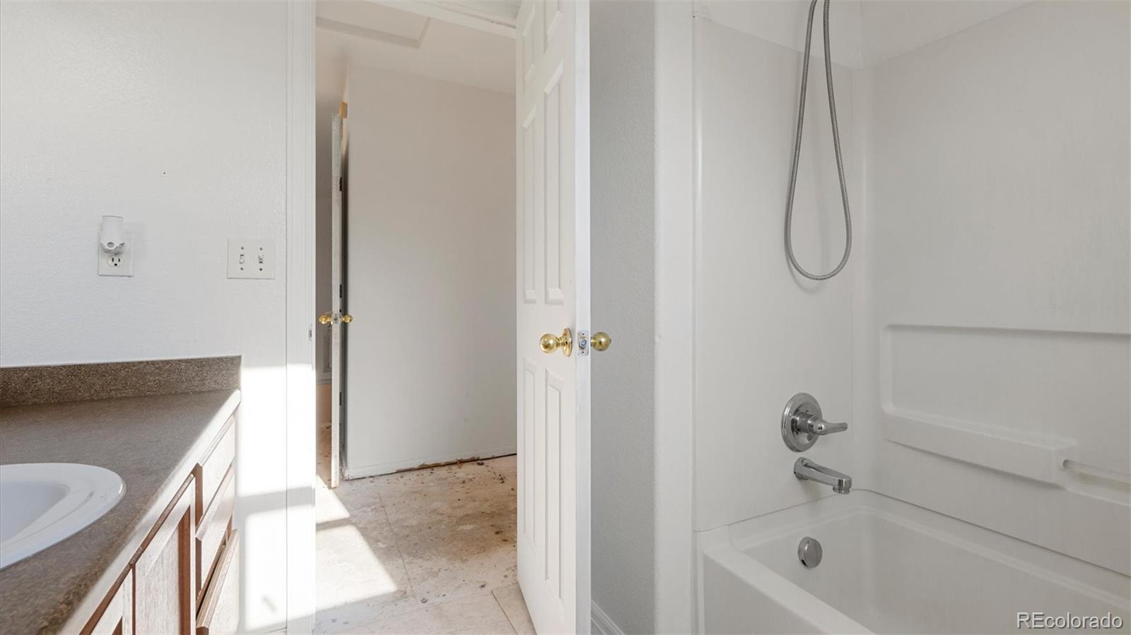 7476 Wind Haven Trail