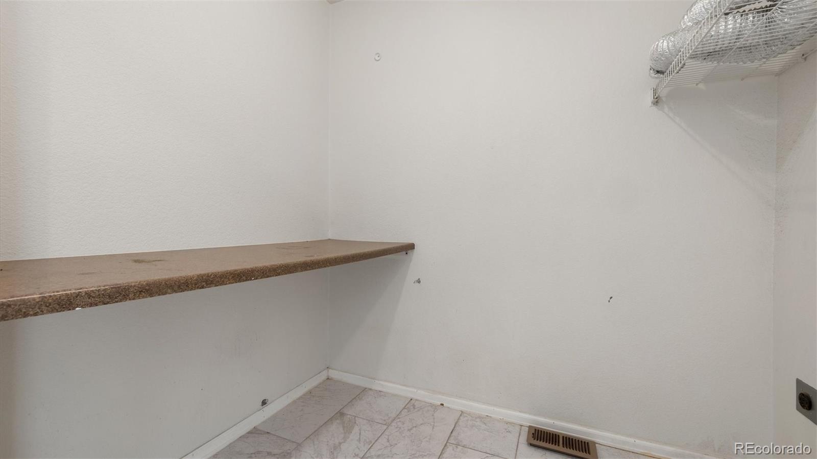 7476 Wind Haven Trail