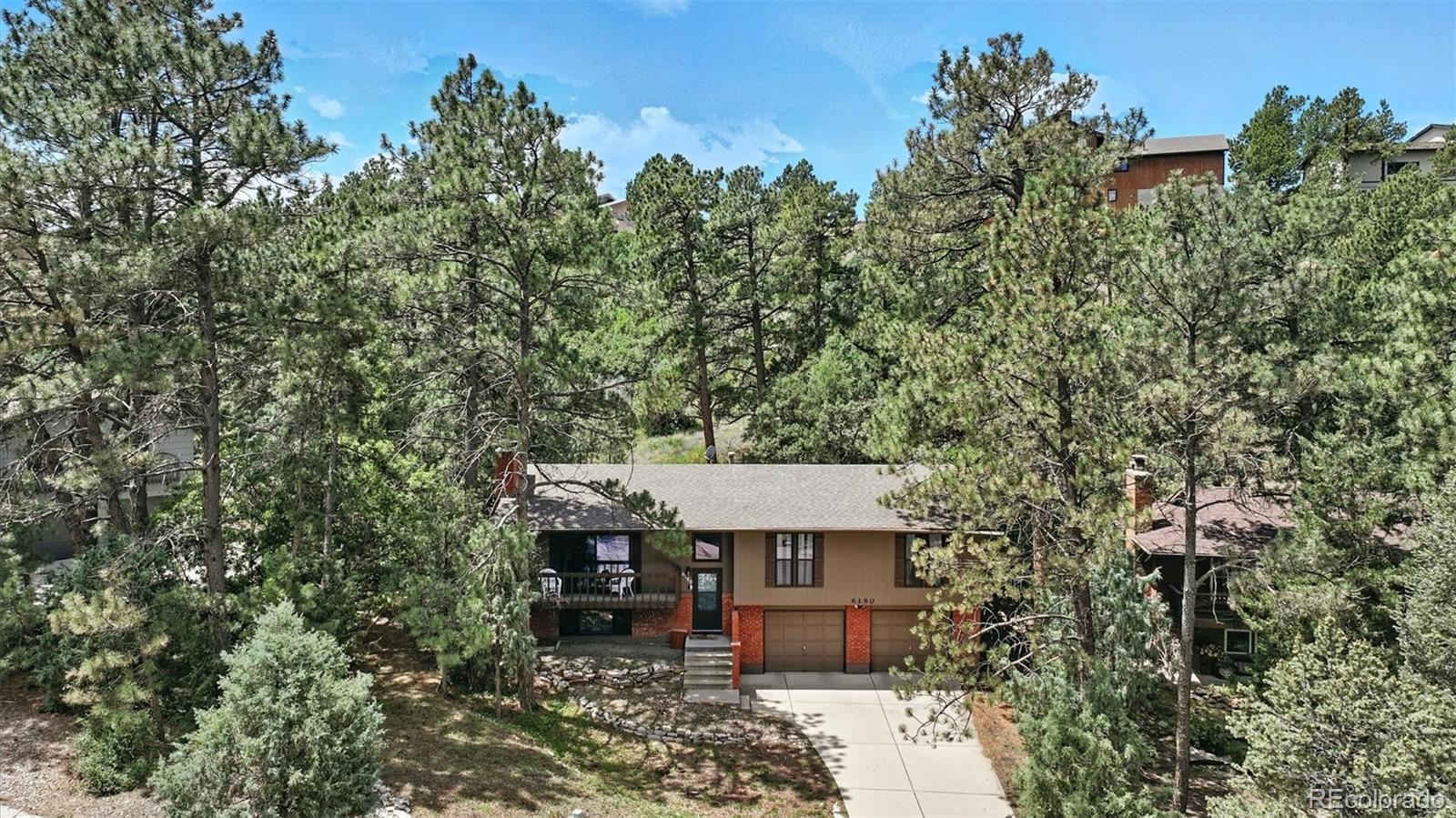 6180 Garlock Way