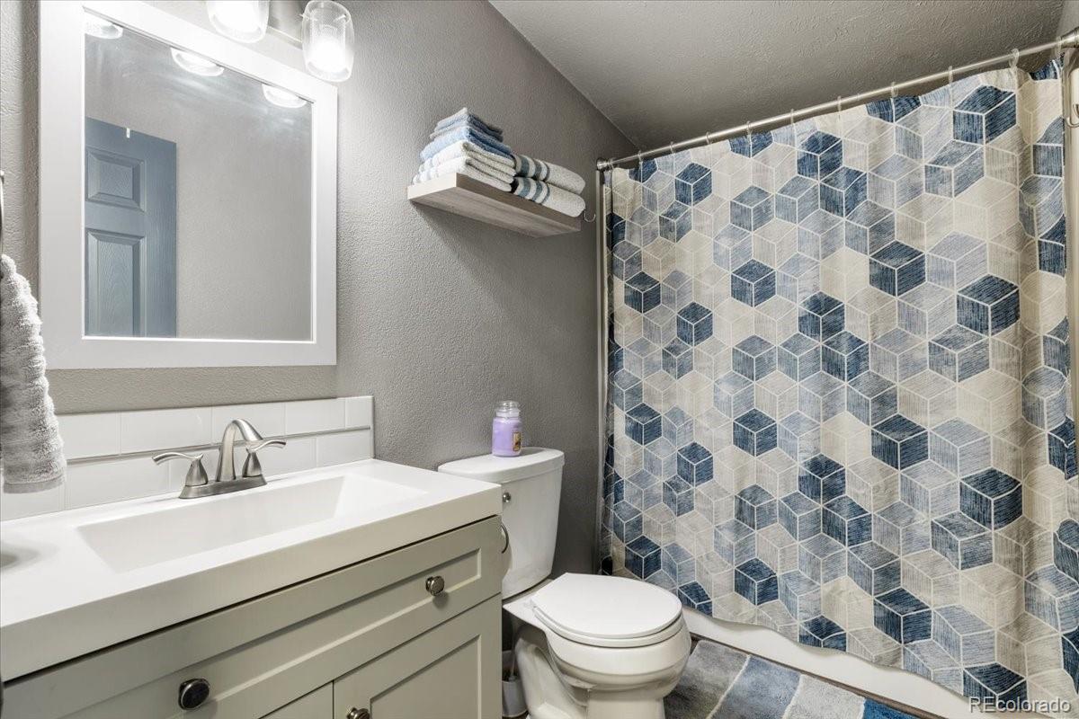 21019 Goldeneagle Drive