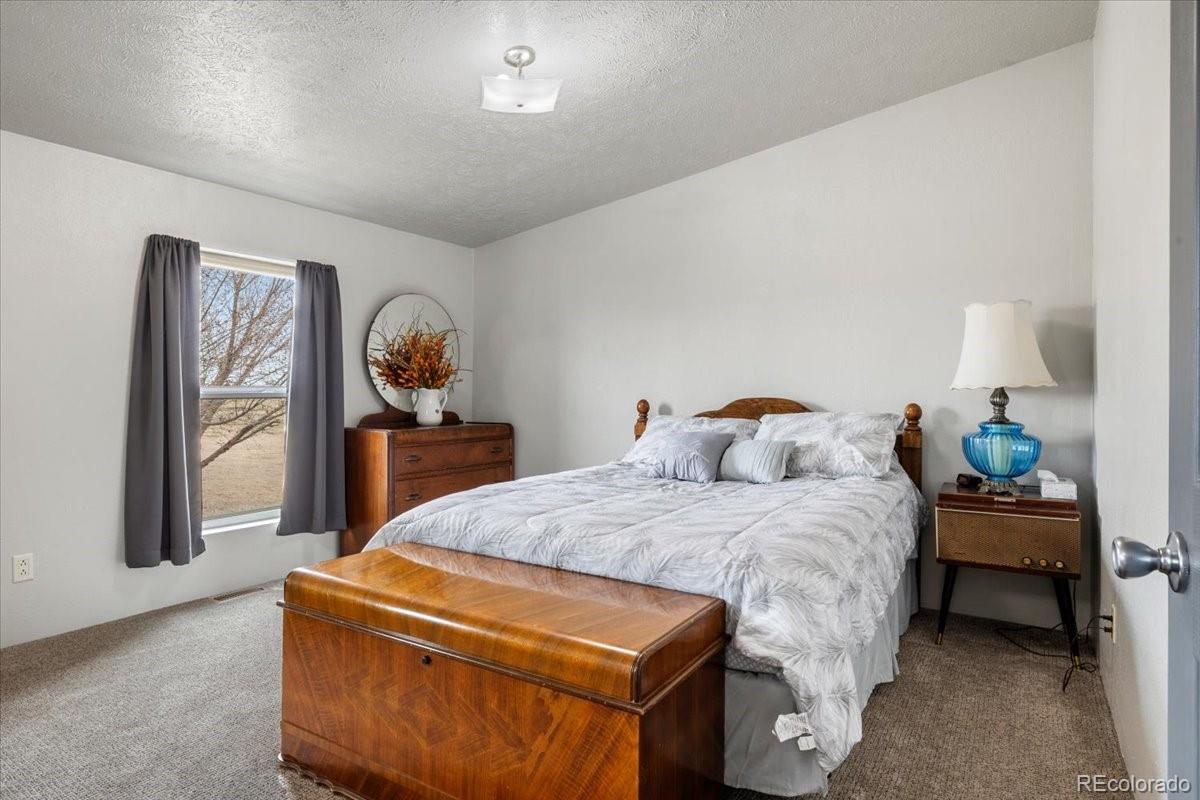 21019 Goldeneagle Drive