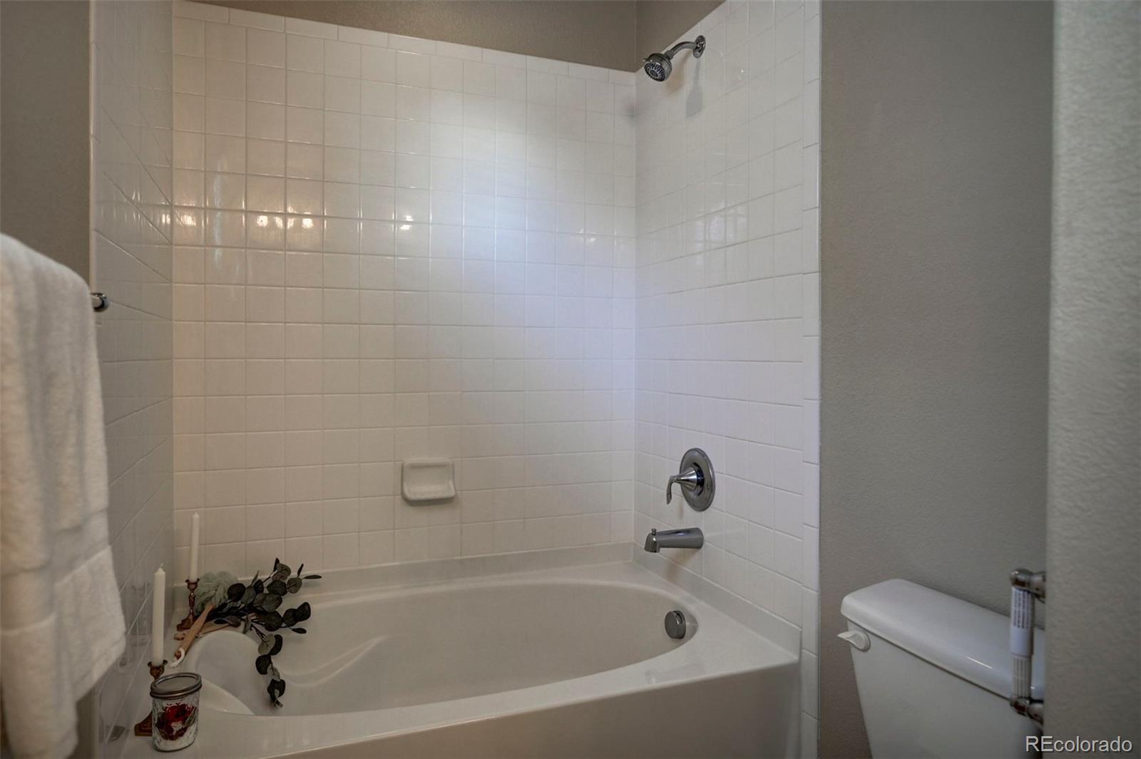 5653 Saint Patrick View