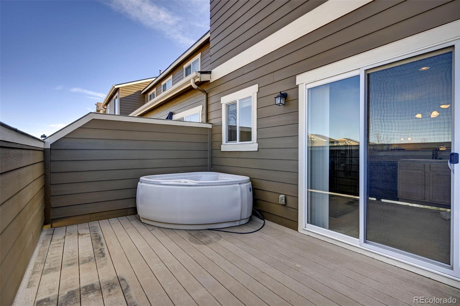 5653 Saint Patrick View