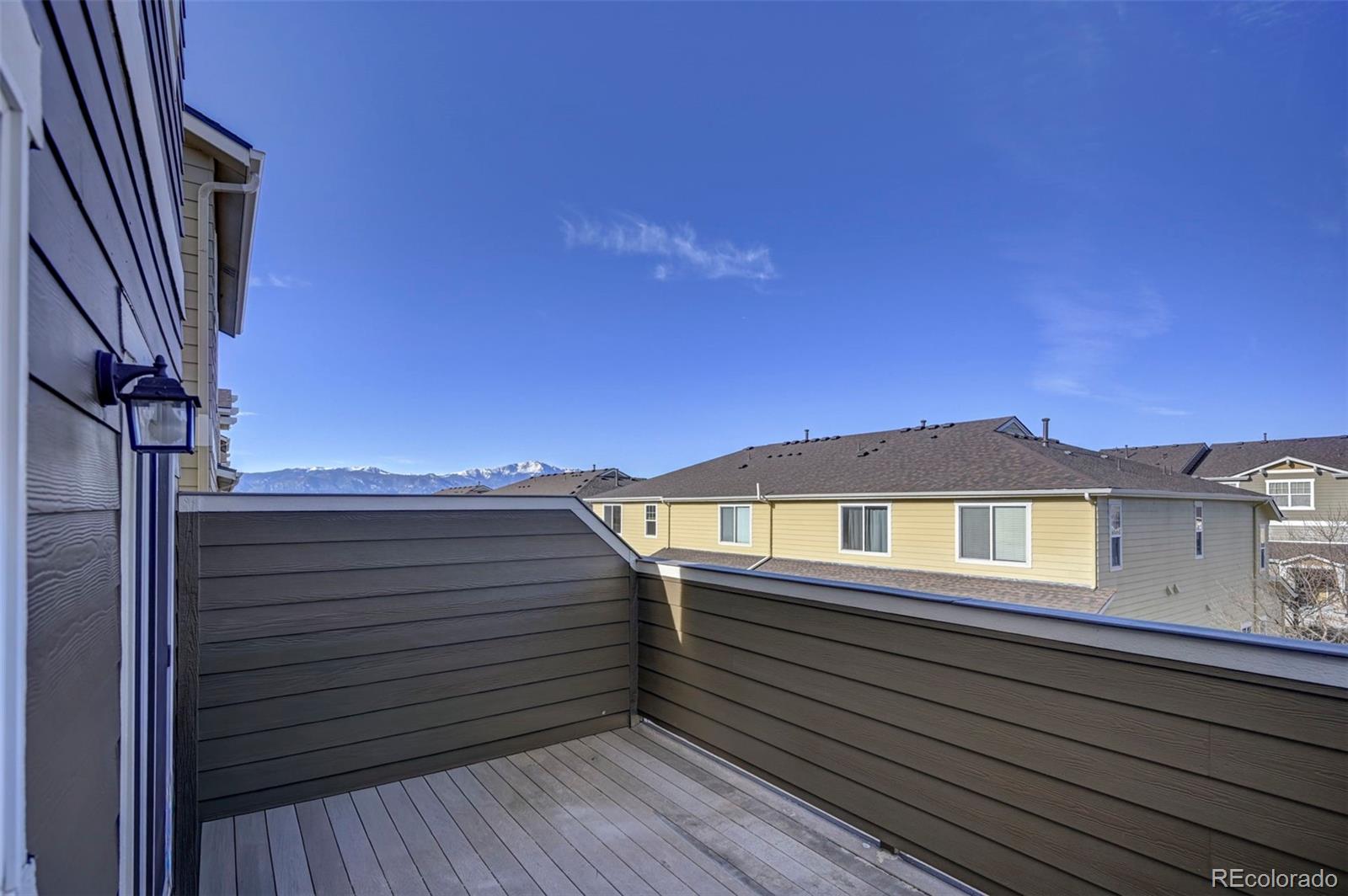 5653 Saint Patrick View