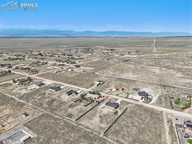 1382 N Ladonia Drive