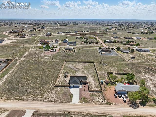 1382 N Ladonia Drive
