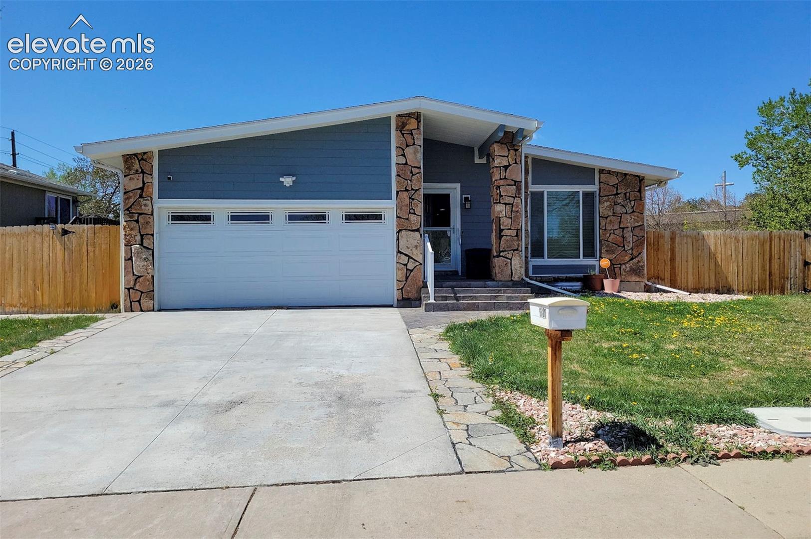 1089 Johnson Way
