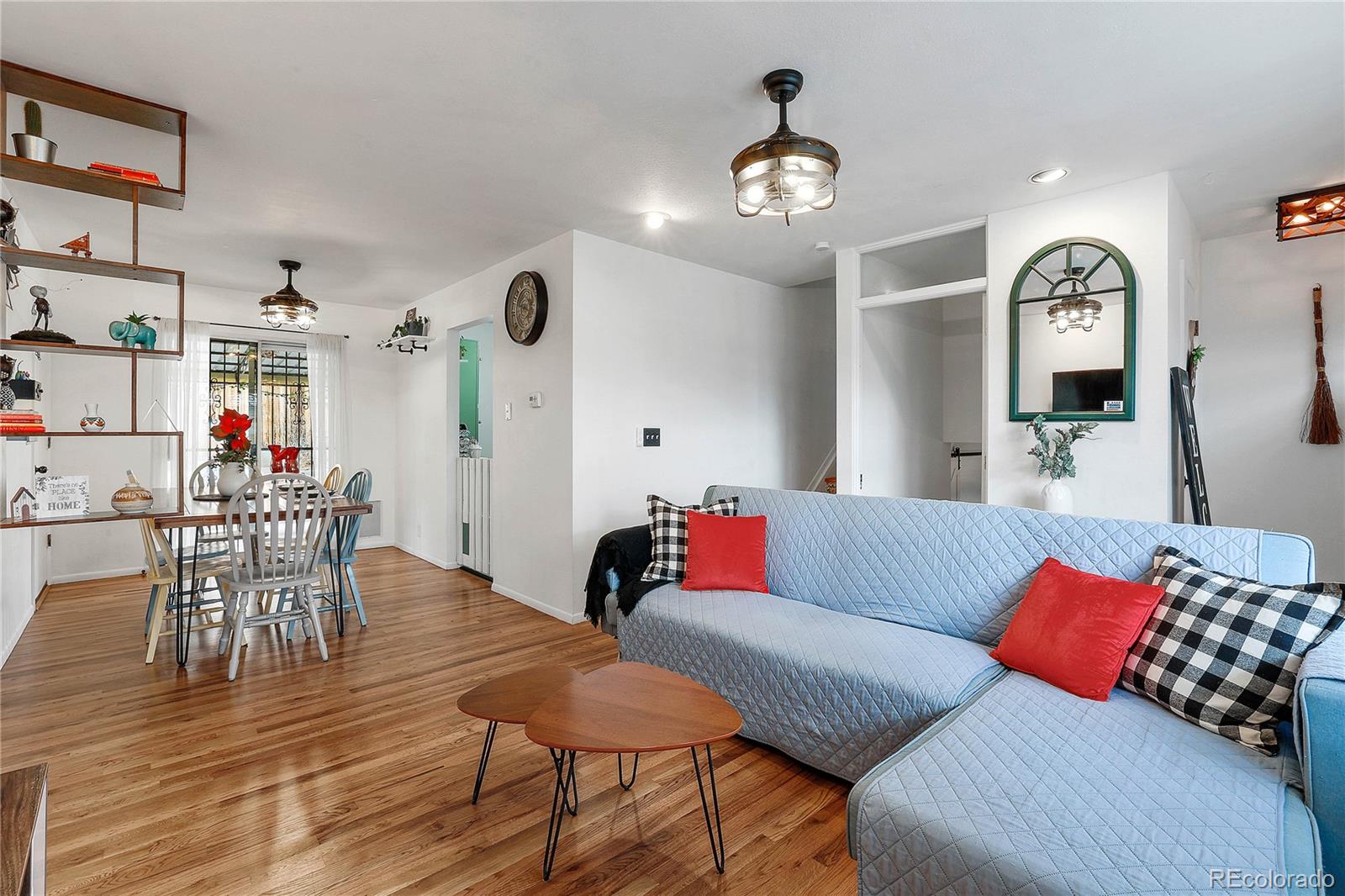 3206 E Pikes Peak Avenue