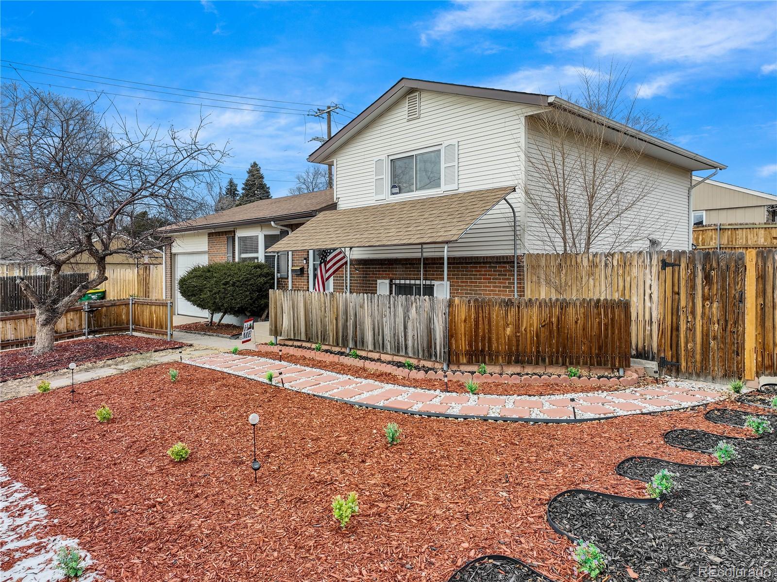 3206 E Pikes Peak Avenue