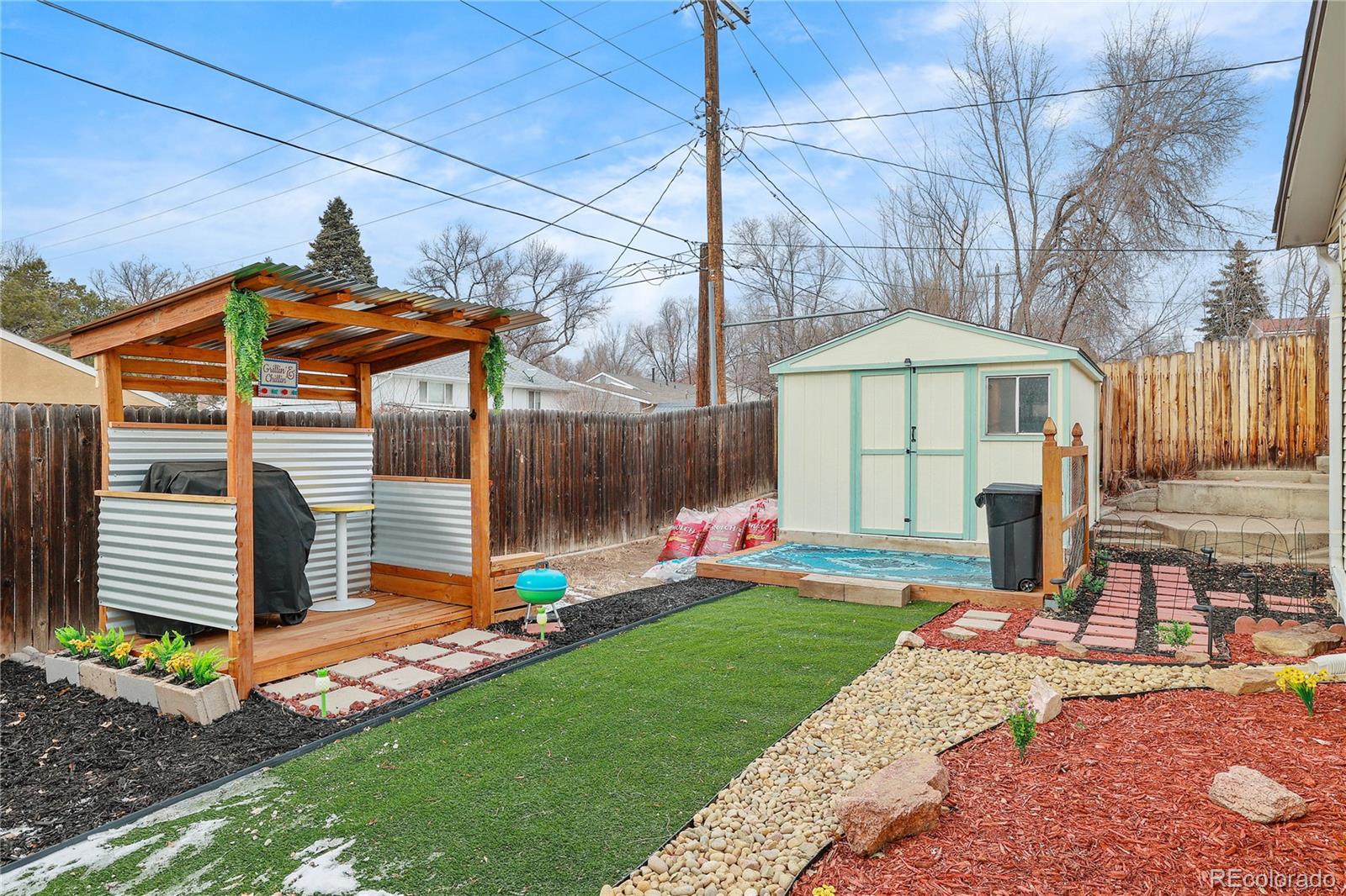 3206 E Pikes Peak Avenue