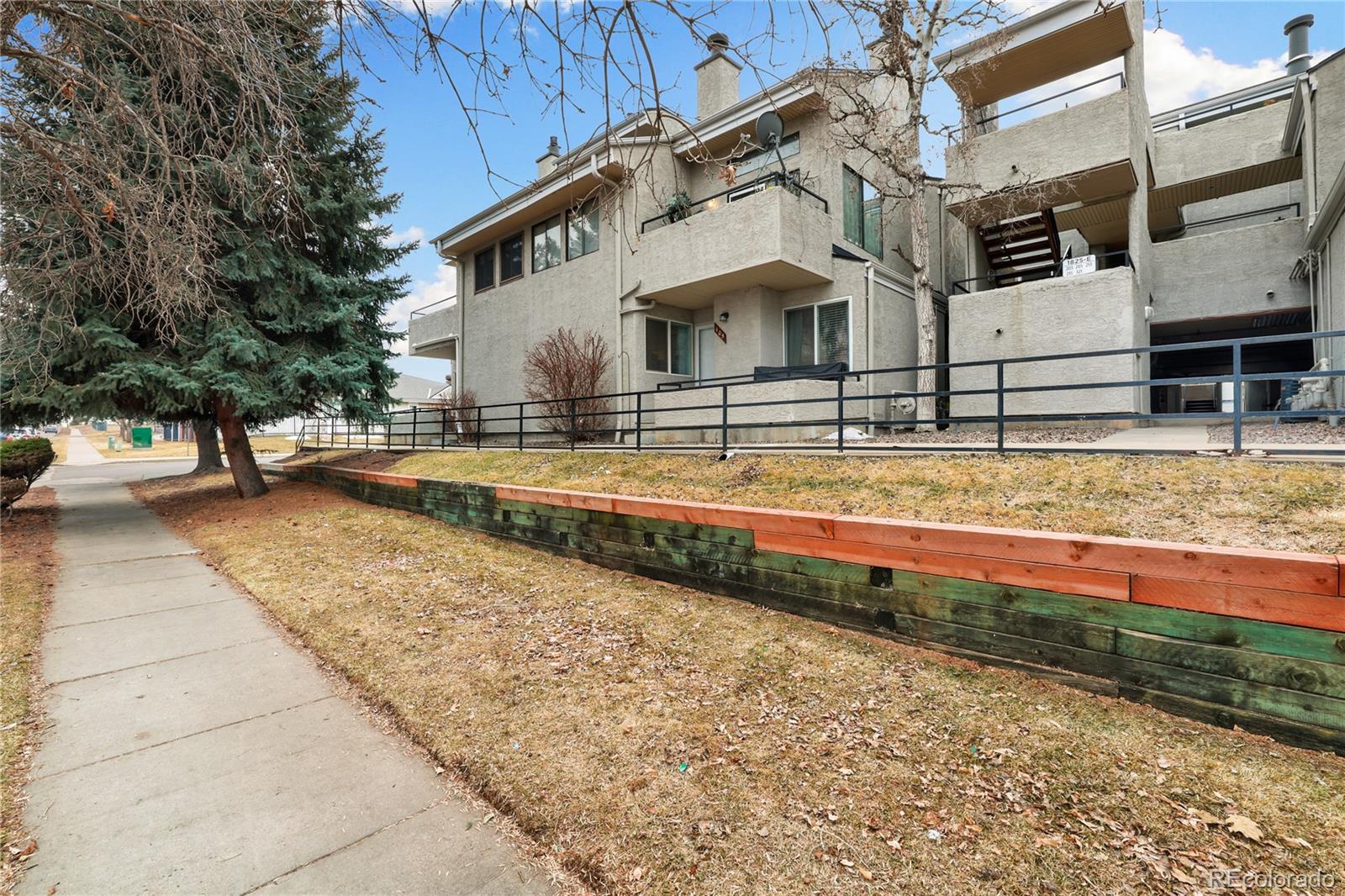 1825 Kendall Street Unit: 105