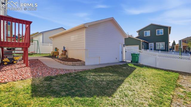 2281 St James Drive