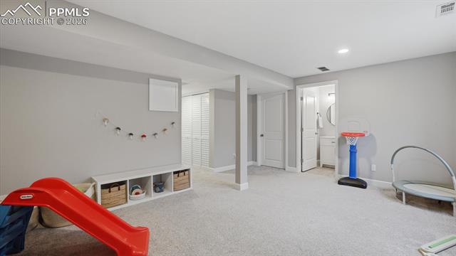 2281 St James Drive