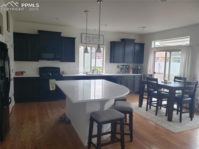 7965 Whistlestop Lane