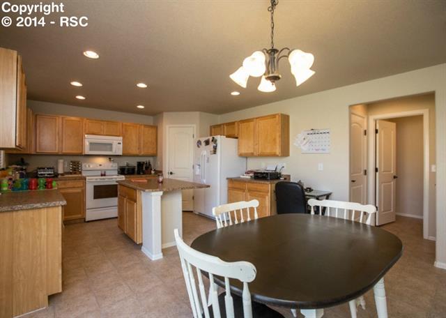 6052 San Mateo Drive