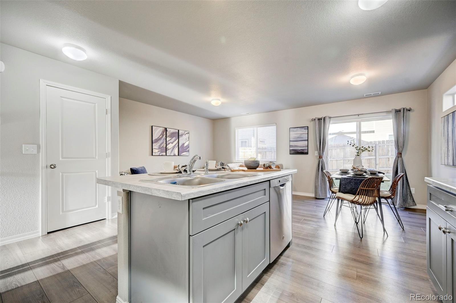 824 Endeavor Way