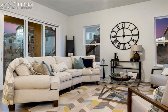 5476 Gansevoort Drive