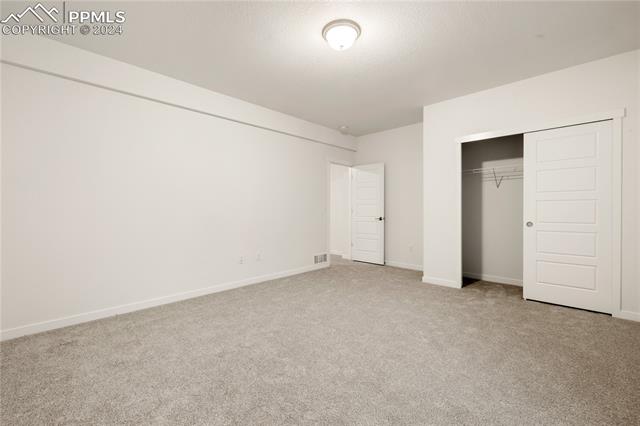 5476 Gansevoort Drive