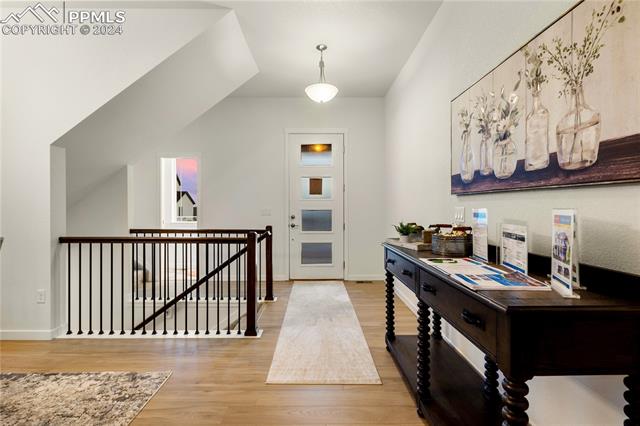 5476 Gansevoort Drive