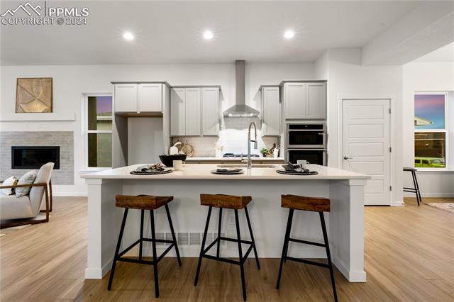 5476 Gansevoort Drive