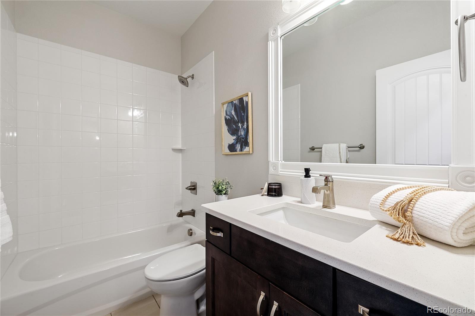 4554 Hanging Lake Circle