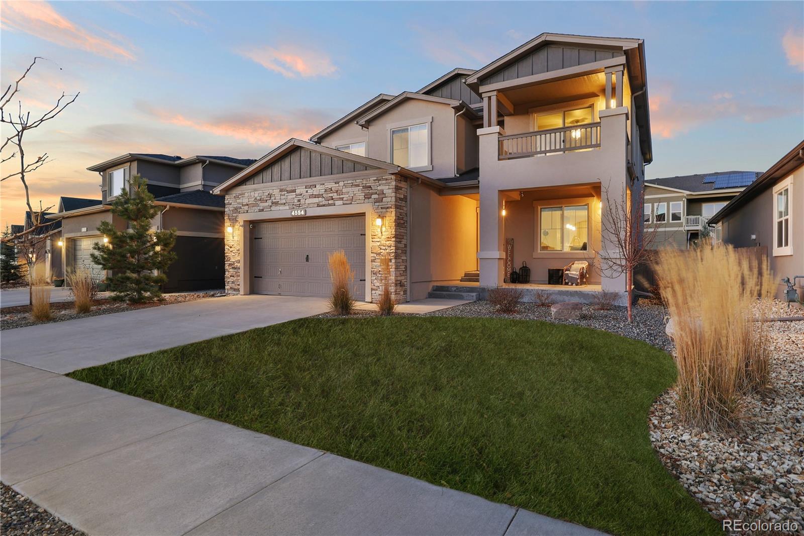 4554 Hanging Lake Circle