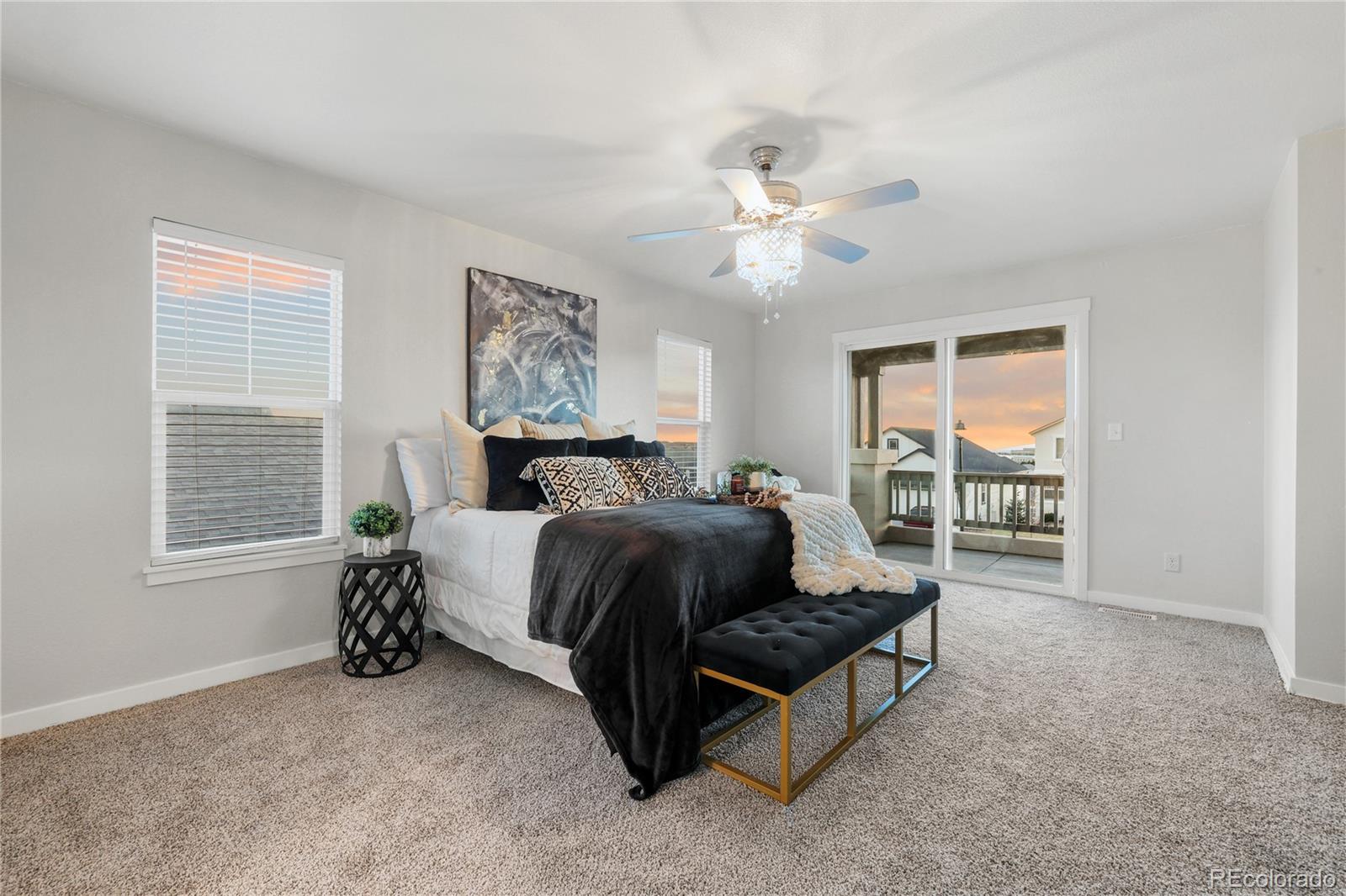 4554 Hanging Lake Circle