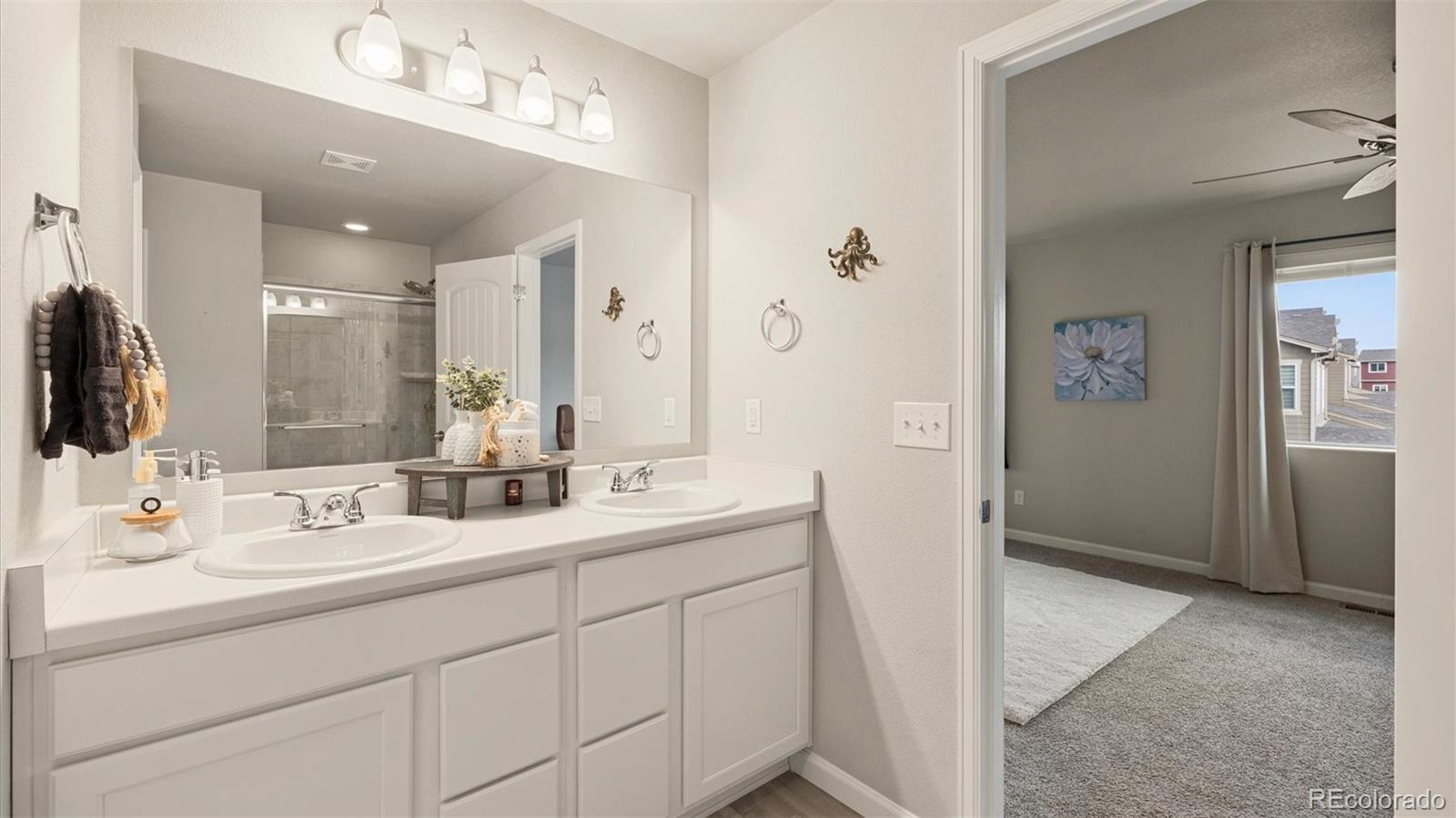 1008 Petra Heights