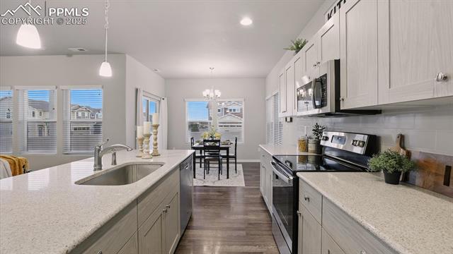 4318 Kaolin Court