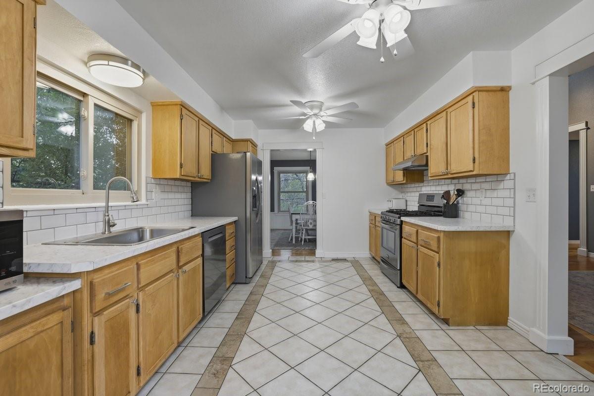 5424 Country Heights