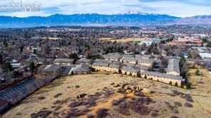 4367 Susie View