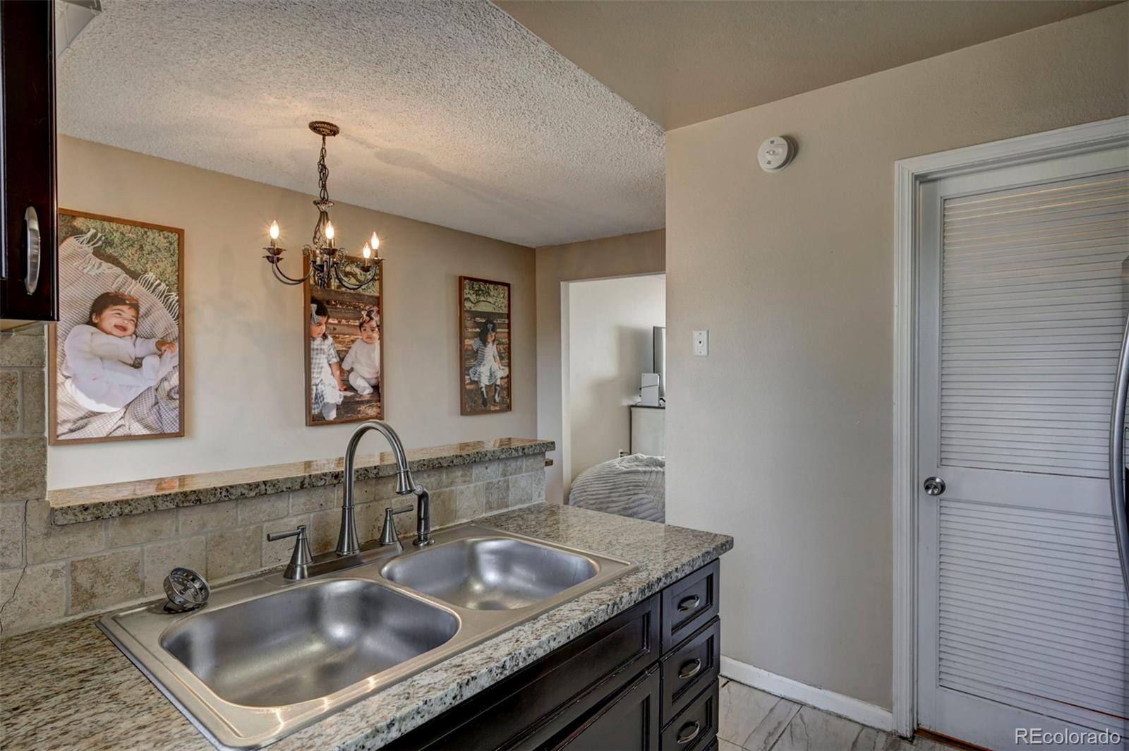 524 Shady Crest Circle