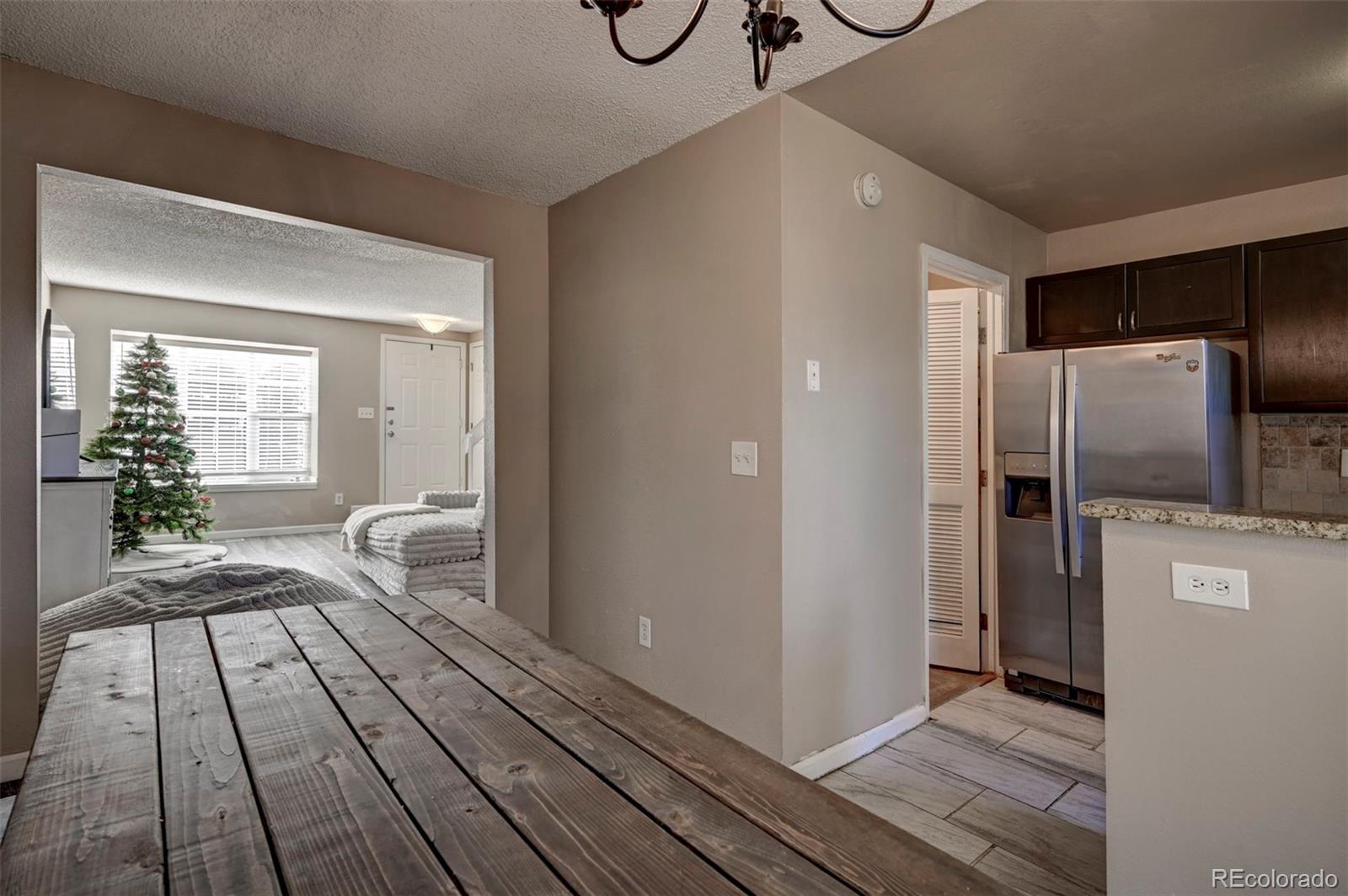 524 Shady Crest Circle